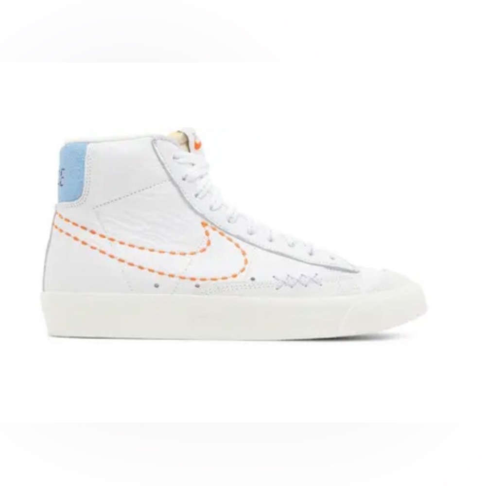 Wmns Blazer Mid '77 'Nike 101'